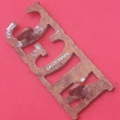 The Machine Gun Corps - Gilding Metal Shoulder Title. - Image 2