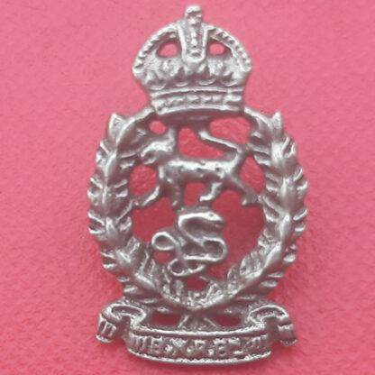 (India) The Bengal, Nagpur Railway Battalion  - King's Crown Cast White Metal Cap / Collar Badge