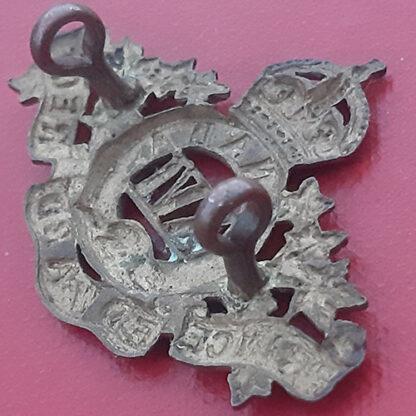 (Canadian Militia) 16th Prince Edward Regiment - King's Crown Gilding Metal Collar Badge. - Image 2