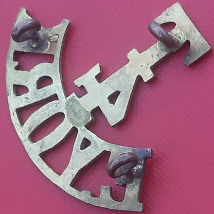 4th Territorial Battalion The East Yorkshire Regiment - Gilding Metal Shoulder Title. - Image 2