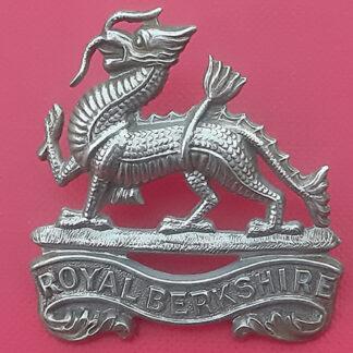 Royal Berkshire Volunteer Battalion - White Metal Cap Badge.