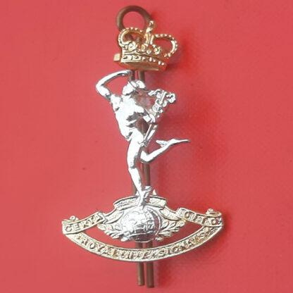 (New Zealand) Royal New Zealand Signals Corps - Gold & Silver Anodised Cap Badge.