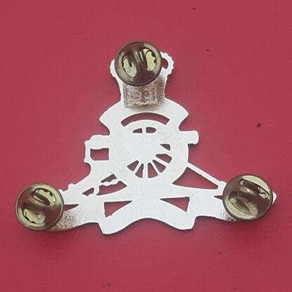 (Australia) The Royal Australian Artillery - Gold Anodised Cap Badge. - Image 2