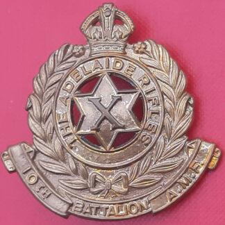 (Australia)10th Infantry Battalion The Adelaide Rifles - King's Crown Gilding Metal Cap Badge.