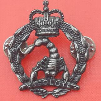 (Australia) 3rd Armoured  Regiment - Queen's Crown Blackened Cap Badge.