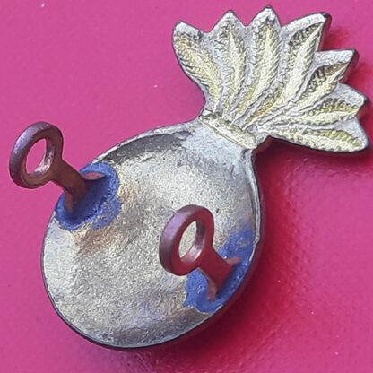 (Canada) The Irish Fusiliers Of Canada - Bi Metal Cap Badge. - Image 2