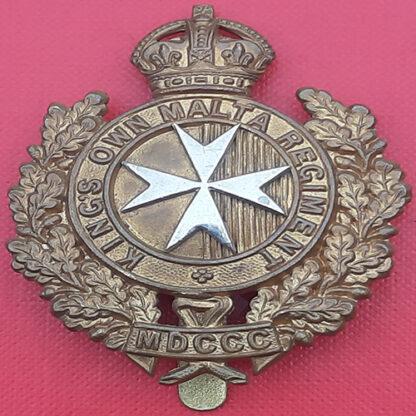 The Royal Malta Regiment - King's Crown Bi Metal Cap Badge.