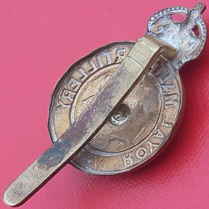 The Royal Malta Artillery - King's Crown Bi Metal Cap Badge. - Image 2
