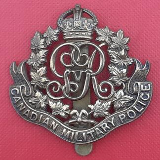 (Canada) The Canadian Military Police - King's Crown Gilding Metal Cap Badge.