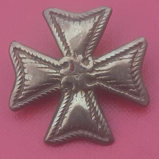 Royal Malta Artillery  - Gilding Metal Shoulder Badge.