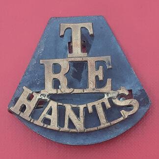 Royal Engineers Hampshire Territorials - Gilding Metal Shoulder Title.