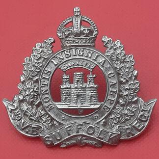 The 2nd Volunteer Battalion The Suffolk Regiment - King's Crown White Metal Cap Badge.