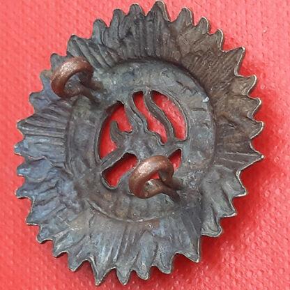 The Irish Army (Fianna Fail) Nurses  - Gilding Metal Cap Badge. - Image 2