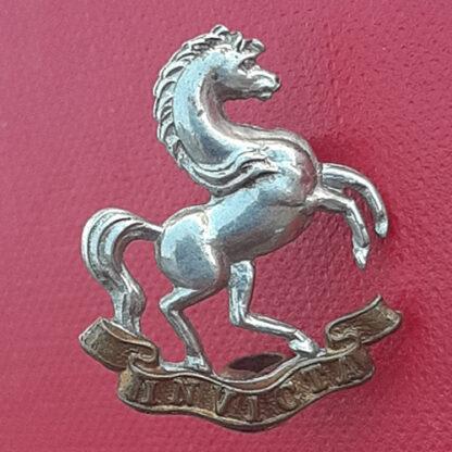 2nd Battalion The East Kent Regiment / Kent Cyclists  - Bi Metal Collar Badge.