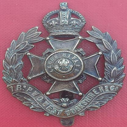 7th Battalion The Prince Of Wales's Own West Yorkshire Regiment, The Leeds Rifles - King's Crown Gilding Metal Cap Badge.