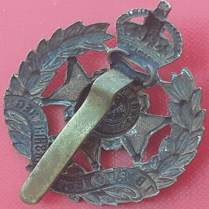 7th Battalion The Prince Of Wales's Own West Yorkshire Regiment, The Leeds Rifles - King's Crown Gilding Metal Cap Badge. - Image 2