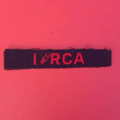 (Canada) 1st Medium Royal Canadian Artillery - Cloth Shoulder Title.