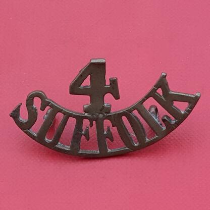 4th Suffolk Regiment - Gilding Metal Shoulder Title.