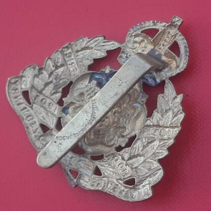 The Derbyshire Yeomanry - King's Crown Gilding Metal Cap Badge. - Image 2