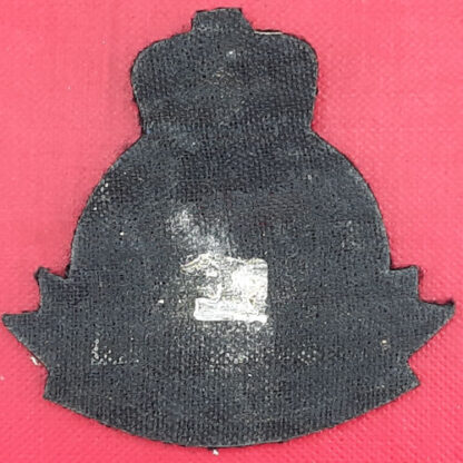 (Canada) Prince Edward Island Regiment - Queen's Crown Bullion Cap Badge. - Image 2