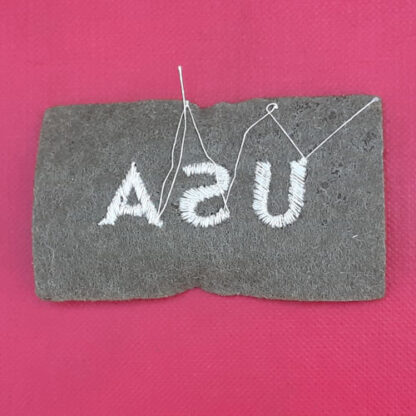 (U.S.A) United States Of America - White On Khaki Cloth WW2 Nationality Badge. - Image 2