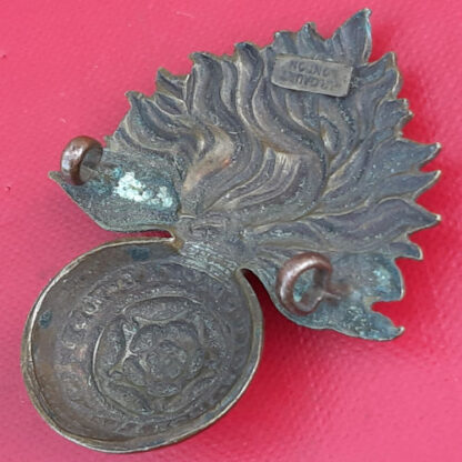 The Royal Fusiliers - King's Crown Gilding Metal Cap Badge. - Image 2