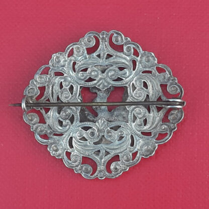 The Royal Navy - King's Crown Enamelled Sweetheart Badge. - Image 2