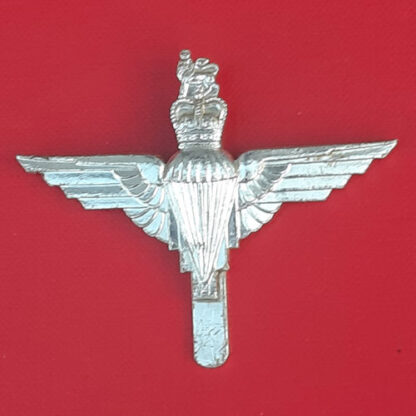 The Parachute Regiment - Silver Anodised (Timings) Cap Badge.