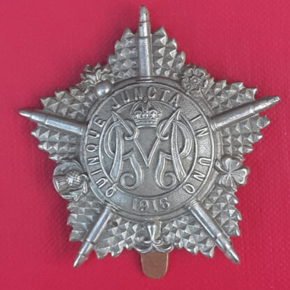 The Guards Machine Gun Battalion - King's Crown White Metal Cap Badge.