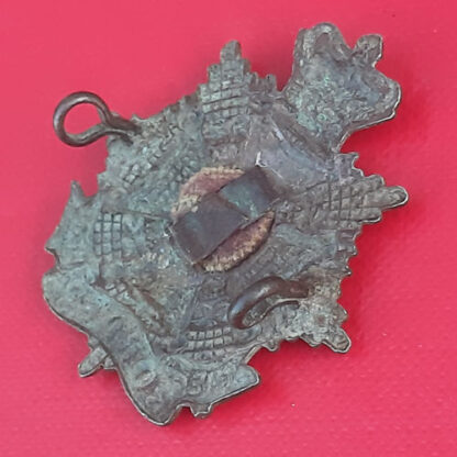 The Border Regiment - Queen Victoria's Crown Officer's Service Dress Cap Badge. - Image 2