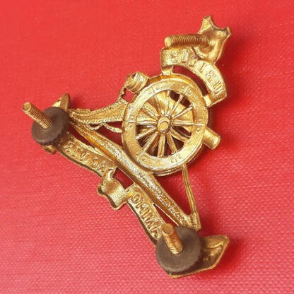 (South Africa) The Orange Free State Field Artillery - Gilding Metal Cap Badge. - Image 2