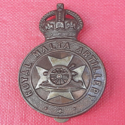 The Royal Malta Artillery - King's Crown Bi Metal Cap Badge.