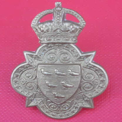 The Sussex Imperial Yeomanry - King's Crown Gilding Metal Cap Badge.