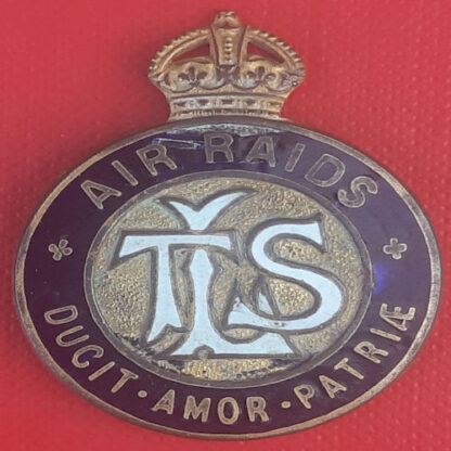 WW1 London Telephone Service Air Raids - King's Crown Enamelled Pin Backed G.P.O Home Front Badge.