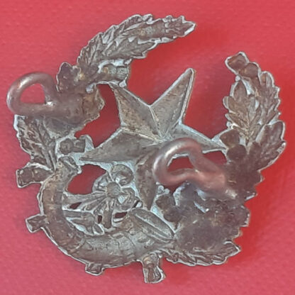 7th Lanarkshire Rifle Volunteers - White Metal Collar Badge. - Image 2