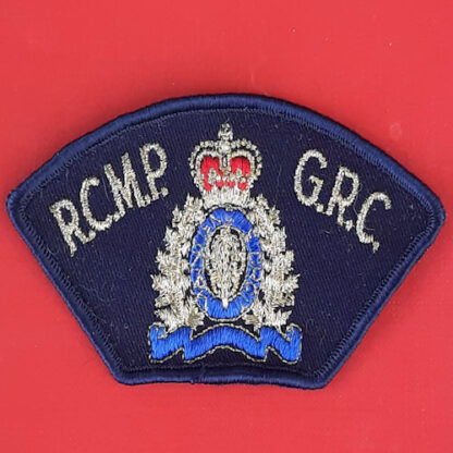 (Canada) Royal Canadian Mounted Police - Queen's Crown Cloth Sleeve Badge.