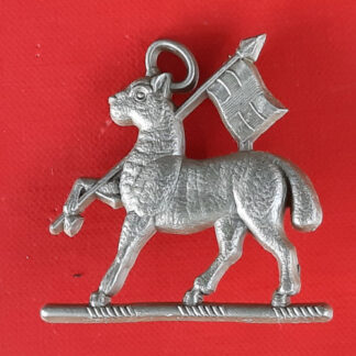 The Queen's Regiment (West Surrey) - WW2 Plastic Economy Issue Cap Badge.