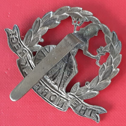 The Norfolk Regiment - WW1 Economy Issue Gilding Metal Cap Badge. - Image 2