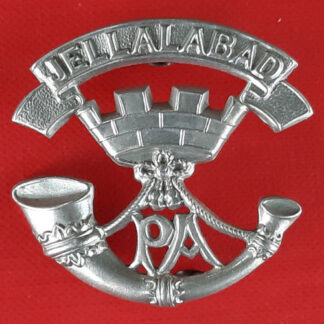 The Somerset Light Infantry - White Metal Cap Badge.