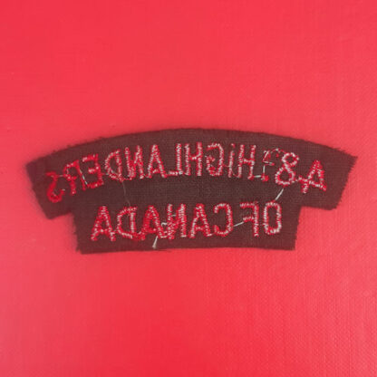 (Canada) 48th Highlanders Of Canada - Cloth Shoulder Title. - Image 2