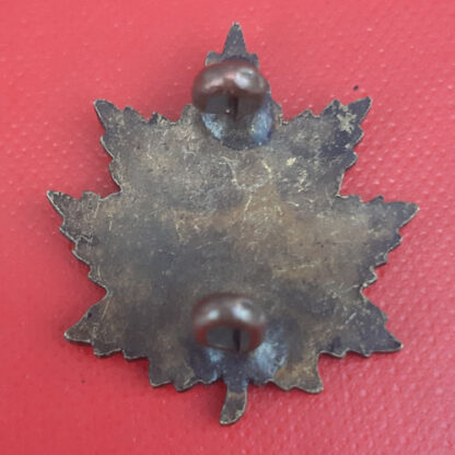 (Canada) Canadian Militia - Queen Victoria's Crown Officer Quality Collar Badge. - Image 2
