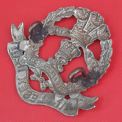 7th/9th Battalion Middlesex Regiment - N.C.O'S White Metal Cap Badge - Image 2
