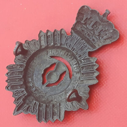 (South Africa) The Duke Of Edinburgh's Own Rifles - Gilding Metal Cap Badge. - Image 2