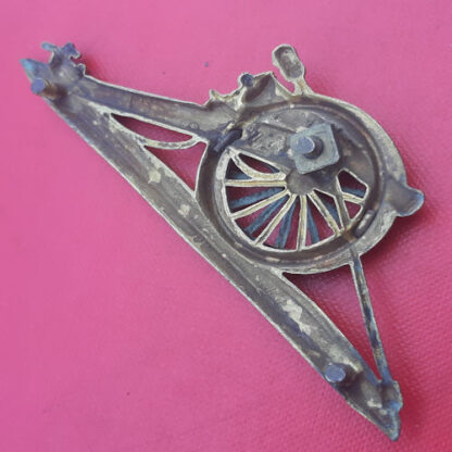 The Royal Artillery - Gilding Metal Pouch Badge. - Image 2