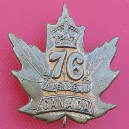 (Canada) 76th Infantry Battalion Southern Ontario - King's Crown Gilding Metal Collar Badge.
