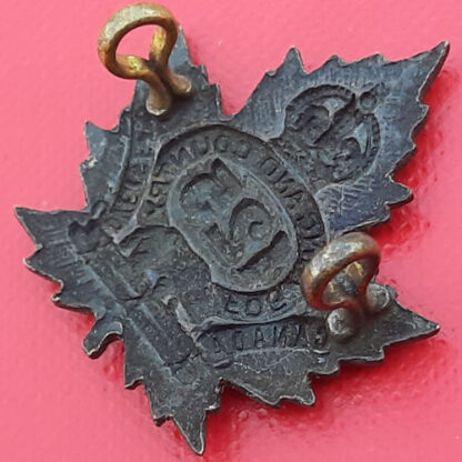 (Canada) 125th Infantry Battalion Ontario - King's Crown Gilding Metal Collar Badge. - Image 2