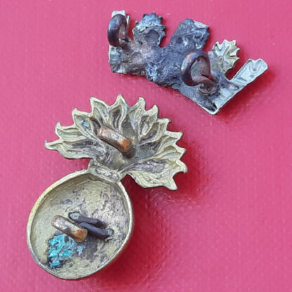 The Royal Irish Fusiliers - Bi Metal Collar Badge. - Image 2