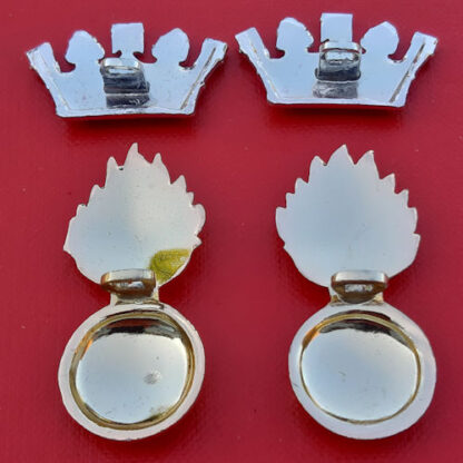 The Royal Irish Fusiliers - Gold & Silver Anodised Collar Badges. - Image 2