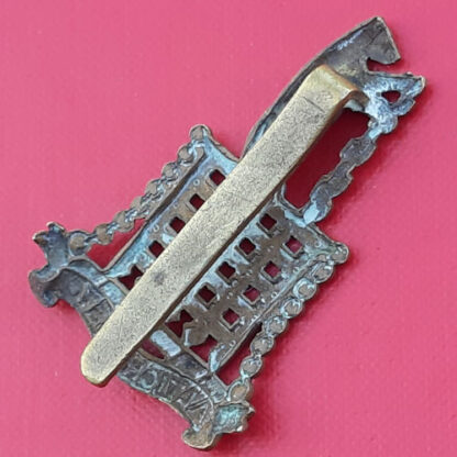 Warwick School O.T.C - Gilding Metal Cap Badge. - Image 2