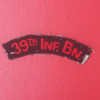 39th Infantry Battalion Irish Defence Force - Woven Cloth Shoulder Title.
